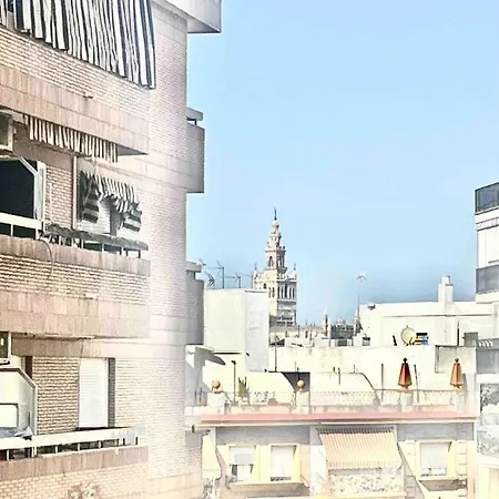 Deluxe Resitur * Seville